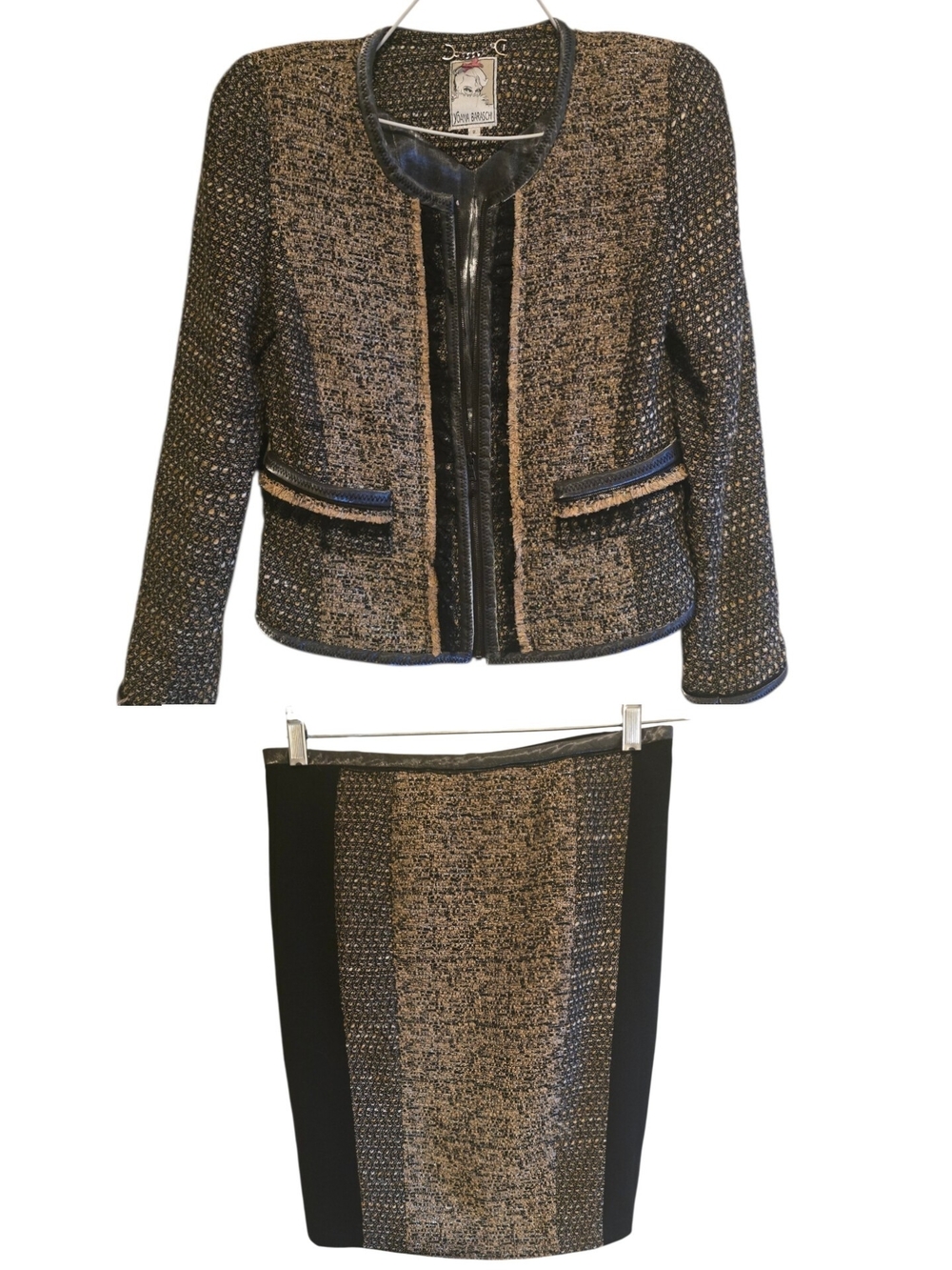 Chic Yoana Baraschi Tweed Skirt Suit - Size 2